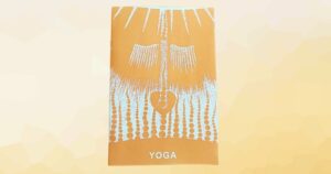 インドのシュリオーロビンドアシュラムの本屋で購入したヨガの小冊子「YOGA」の表紙